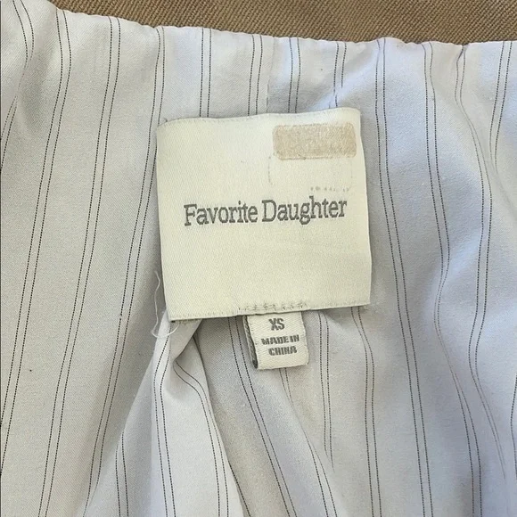 Favorite Daughter, the Favorite Blazer XS